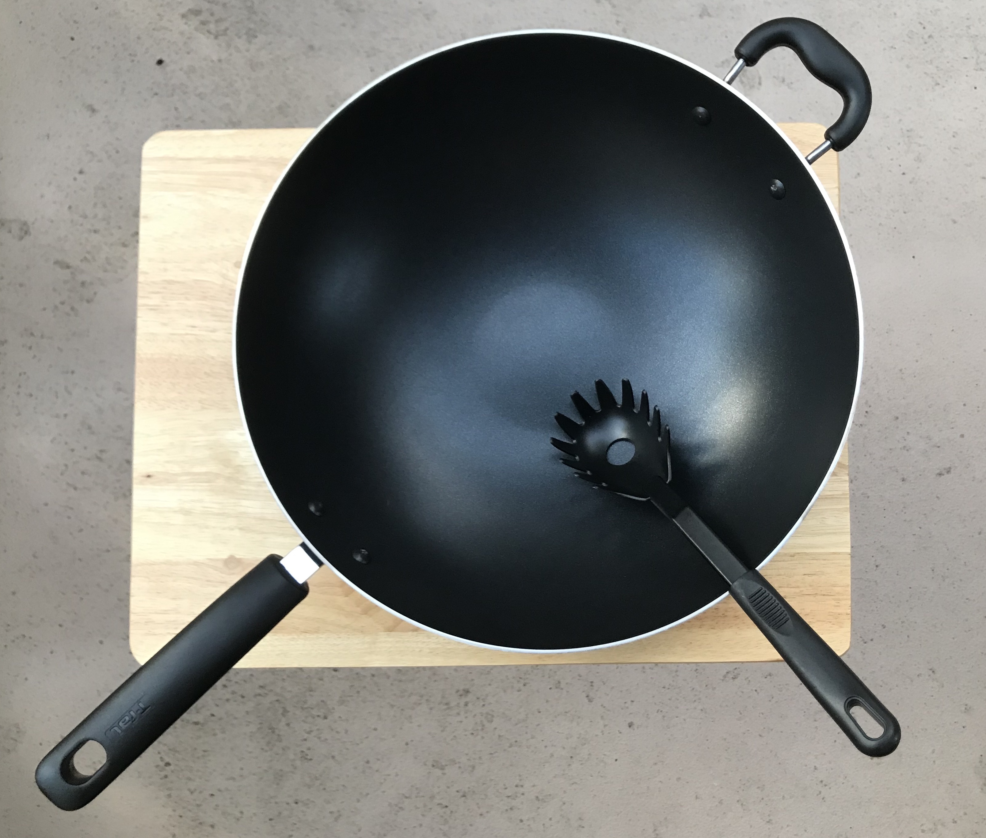 A match made in heaven Wok and spaghetti spoon